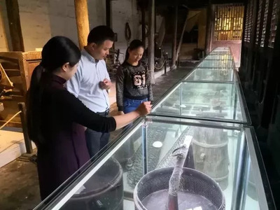 丽水姑娘 以才华超越颜值，在打字复印间书写不凡人生